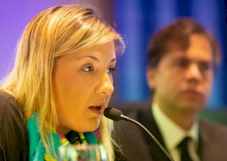 Daniella Marques, braço direito de Guedes, poderá assumnir a presidência da Caixa