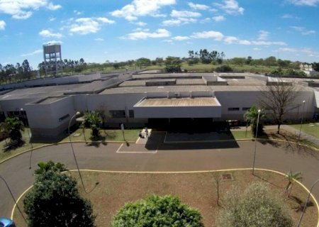 Grávida surta e quebra equipamentos do HU em Dourados