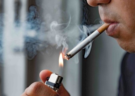 Quase 40% dos brasileiros fumantes consomem mais de dez cigarros por dia