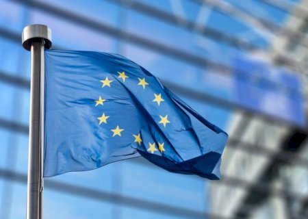 União Europeia quer criar sistema de internet via satélite; entenda
