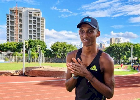 Alison dos Santos sofre lesão grave no joelho e vai passar por cirurgia em SP