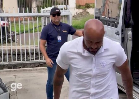 Jogadores de Athletico e Coritiba ficam em silêncio na Polícia após confusão no Atletiba