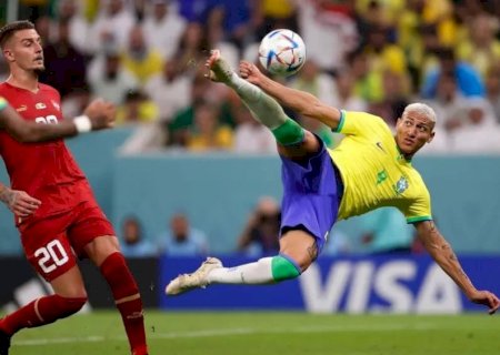 Richarlison está entre os três finalistas do prêmio Puskás 2022
