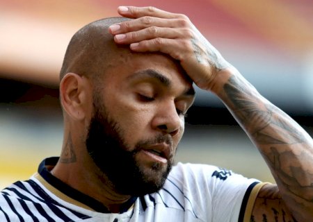 Caso Daniel Alves: Ministério Público é contra liberdade provisória