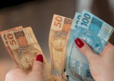 Leis que garantiam salário-esposa a servidor público casado, é derrubado pelo STF