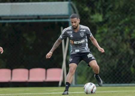 Fortaleza anuncia contratação do meio-campista Calebe