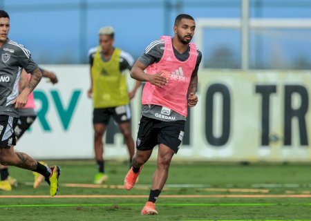 Vasco negocia com Atlético-MG o empréstimo de Paulo Henrique