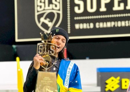 Rayssa Leal e Filipe Toledo são indicados ao Prêmio Laureaus