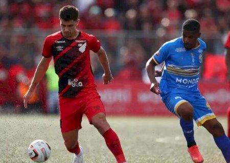 Após vitória por 5 a 2, Athletico-PR encaminha vaga no Paranaense