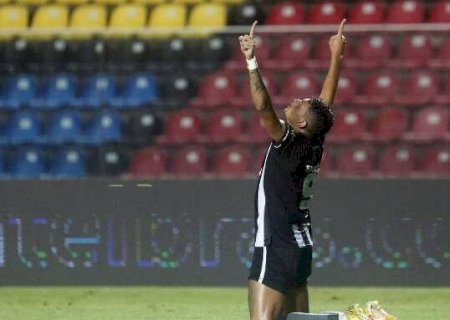 Botafogo goleia Brasiliense e avança na Copa do Brasil