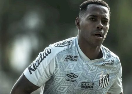 Defesa de Robinho afirma que irá entregar passaporte do ex-jogador