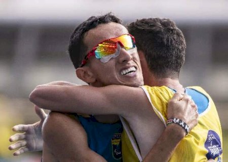 Paratleta de MS, Yeltsin conquista ouro nos 1.500 metros do Mundial de Paris