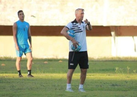 Lanterna de grupo, Operário estreia treinador ainda sonhando com classificação