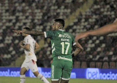 Chapecoense bate Botafogo-SP em rodada atrasada da Série B