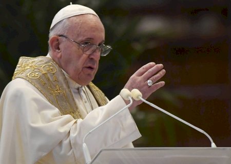 Contrariando a Bíblia, Papa aprova “bênçãos” para união de pessoas do mesmo sexo