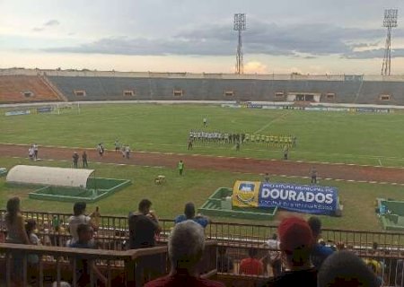 Dourados tem boa atuação e faz 3 a 0 em cima do Corumbaense