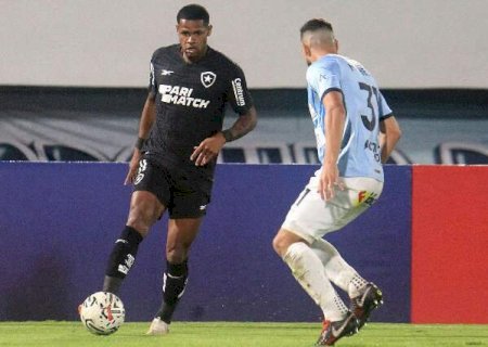 Botafogo empata pela Libertadores e Cruzeiro dá vexame na Copa do Brasil