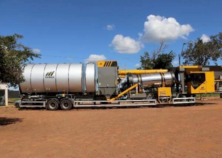 Máquina de asfalto sem uso há três anos é alvo de investigação do MPMS