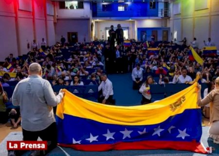 Cristãos na Venezuela se reúnem em oração por reconciliação em meio à crise política
