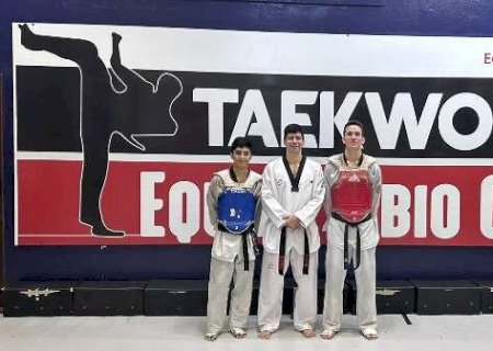 Atletas do taekwondo embarcam para a Pan-Americano no México
