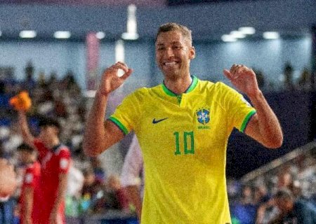 Seleção Brasileira faz 10 a 0 em estreia na Copa do Mundo de futsal