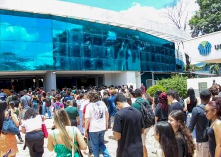 Gabarito oficial do Enem deve ser divulgado nesta semana, afirma ministro