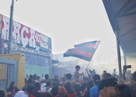 Em clima de “eu já sabia”, torcedores comemoram penta do Flamengo na Capital