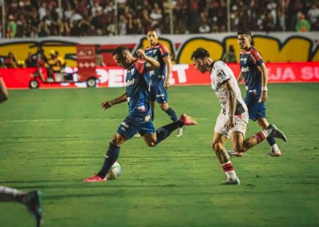 Vitória derrota Fortaleza e mantém vaga na elite do futebol brasileiro