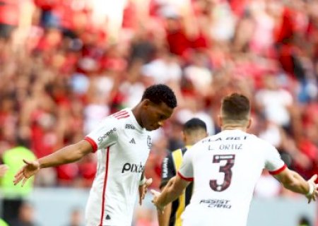 Flamengo fecha rodada do Carioca precisando vencer