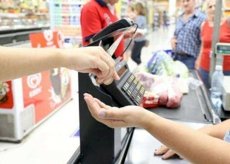 Cursos gratuitos preparam m&atilde;o de obra especializada para supermercados