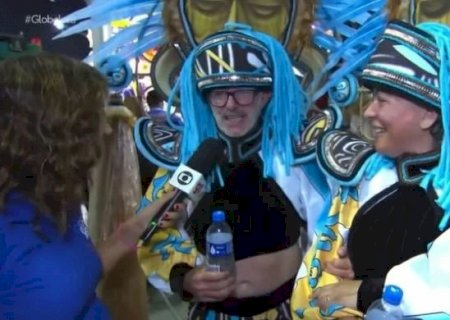 ‘Pastor’ desfila no carnaval e faz apologia à ideologia de gênero
