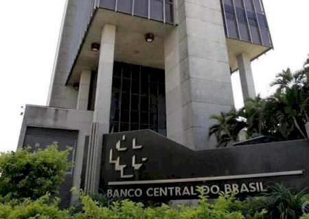 Banco Central eleva taxa b&aacute;sica de juros para 14,25%, maior patamar desde 2026