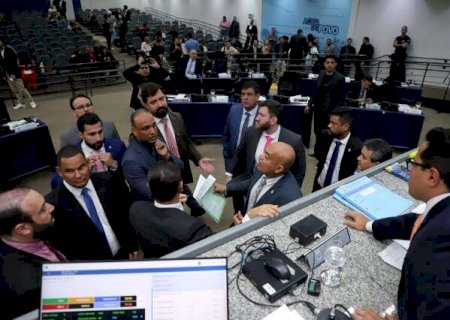 Vereadores votam projeto do Executivo que altera Lei de processo fiscal