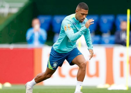 Ancelotti deve fazer oito alterações e promover estreia contra a Bolívia