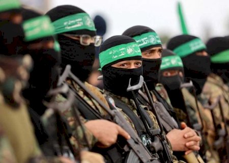 Israel ataca dezenas de alvos do Hamas em Gaza após grupo romper cessar-fogo