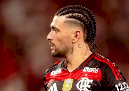 Arrascaeta faz melhor temporada no Flamengo e celebra título do Brasileirão