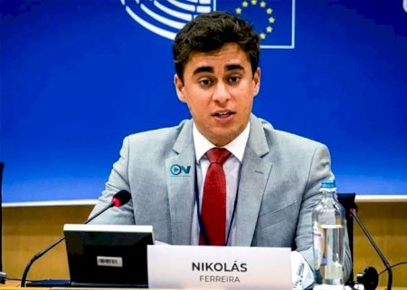 No Parlamento Europeu, Nikolas Ferreira denuncia censura e perseguição política no Brasil