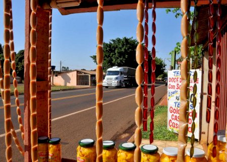 Câmara tenta impedir despejo de vendedores de Anhanduí