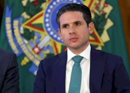 Motta diz que Gleisi fez 'grande trabalho' e não faltou diálogo com governo apesar de 'embates'
