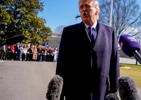 Com gasolina em alta e mísseis em baixa, Trump exige rendição do Irã