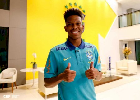 Estêvão tem lesão constatada, mas previsão é que atacante volte antes de convocação para a Copa