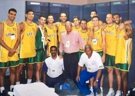 De MS, pivô que disputou Olimpíada com Oscar Schmidt destaca legado de 'mão santa'