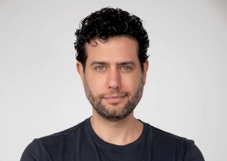 Entrevista exclusiva com o ator Velson D'Souza que se prepara para fazer 'Oleanna', de David Mamet
