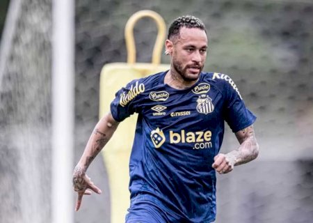 Ancelotti vê Neymar no 'caminho certo' e não descarta convocação para a Seleção