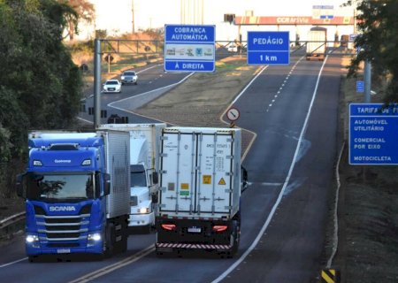 Sem restrição de tráfego, carretas estão liberadas nas rodovias de MS no feriado