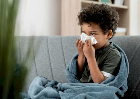 Outono acende alerta para gripe e alergias respiratórias em crianças  