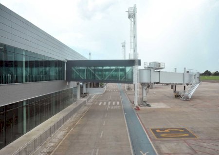 Novas pontes de embarque devem estrear amanhã no aeroporto da Capital