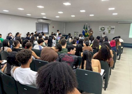 MS Supera convoca 750 estudantes para receber auxílio de R$ 1,6 mil