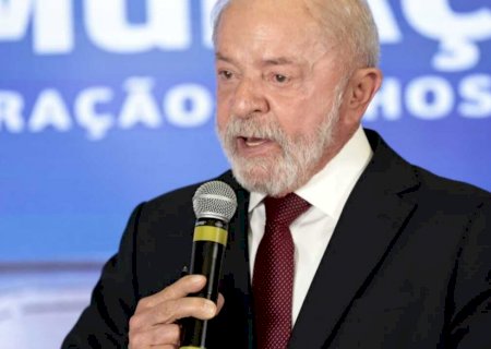 Estudantes com pendências no Fies serão incluídos em programa de renegociação, diz Lula